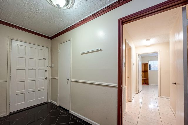 9318 Benning Drive, Houston, TX 77031