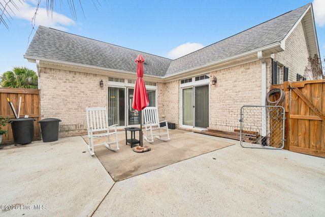 1018 Garden Club Way, Leland, NC 28451