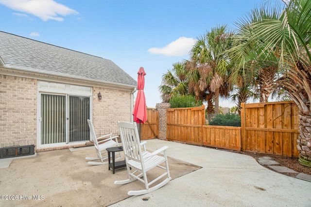 1018 Garden Club Way, Leland, NC 28451