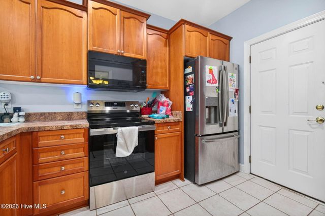 1018 Garden Club Way, Leland, NC 28451