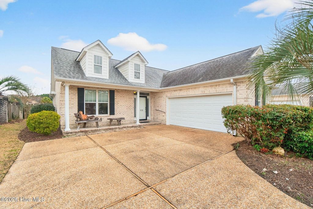 1018 Garden Club Way, Leland, NC 28451