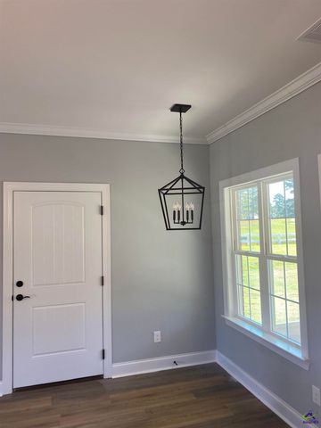 44 Palmer Circle, Hawkinsville, GA 31036