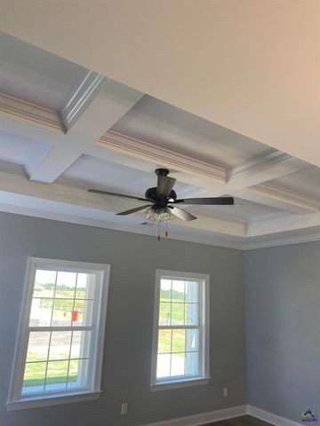 44 Palmer Circle, Hawkinsville, GA 31036