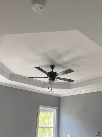 44 Palmer Circle, Hawkinsville, GA 31036