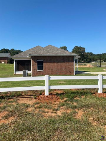 44 Palmer Circle, Hawkinsville, GA 31036