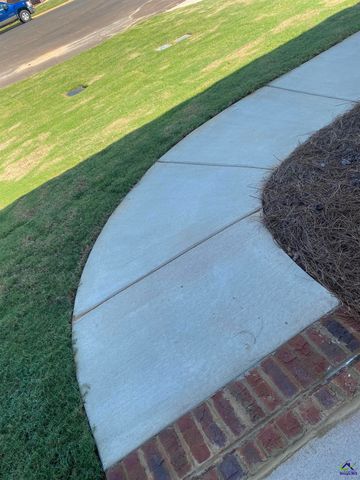 44 Palmer Circle, Hawkinsville, GA 31036