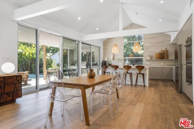 2747 Glendon Avenue, Los Angeles, CA 90064