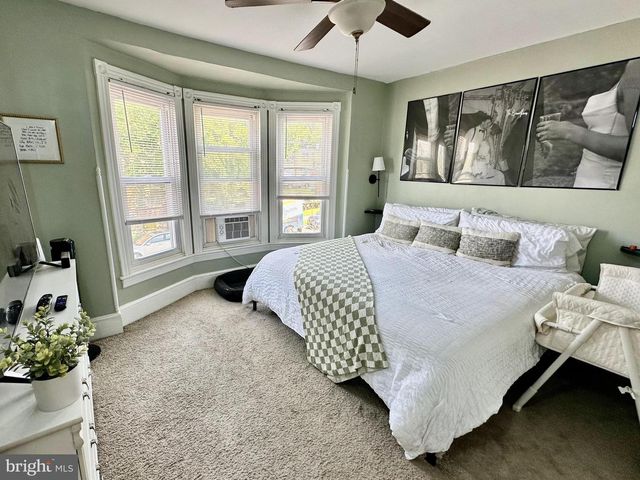 106 S 6TH AVE, West Reading, PA 19611