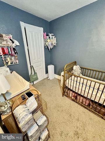 106 S 6TH AVE, West Reading, PA 19611