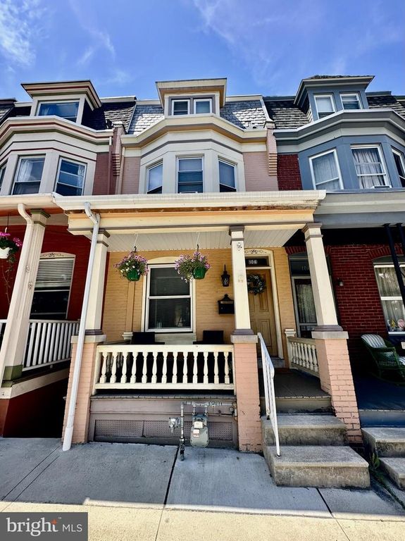 106 S 6TH AVE, West Reading, PA 19611