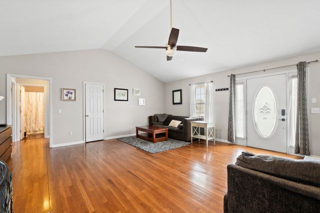 8869 River Cove Drive, Harrison, TN 37341