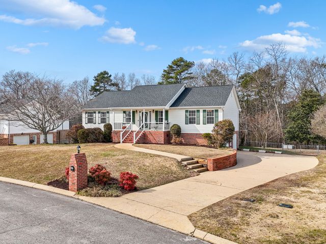 8869 River Cove Drive, Harrison, TN 37341