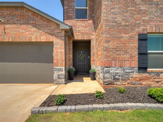 11721 SW 40th Street, Mustang, OK 73064