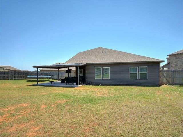 11721 SW 40th Street, Mustang, OK 73064