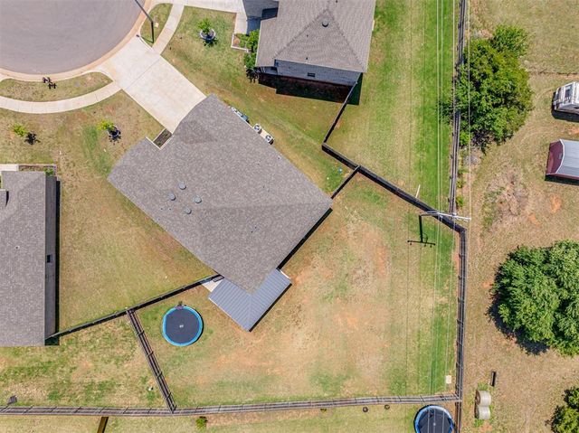 11721 SW 40th Street, Mustang, OK 73064