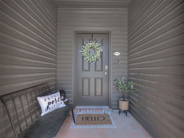 11721 SW 40th Street, Mustang, OK 73064