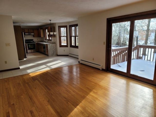 23 Tattan Farm Rd, Worcester, MA 01605