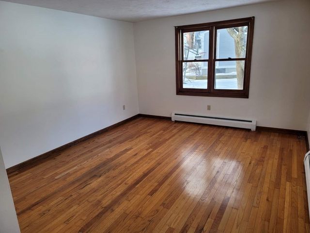 23 Tattan Farm Rd, Worcester, MA 01605