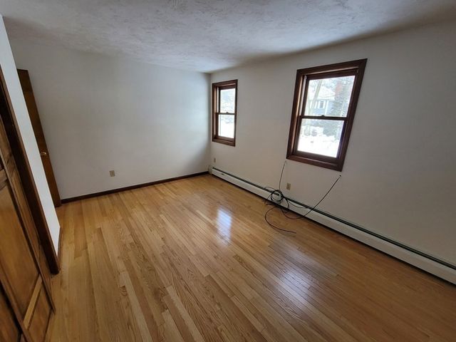 23 Tattan Farm Rd, Worcester, MA 01605