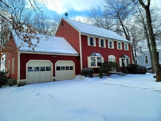 23 Tattan Farm Rd, Worcester, MA 01605