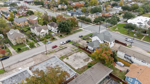 2910 Rosedale Street, Houston, TX 77004