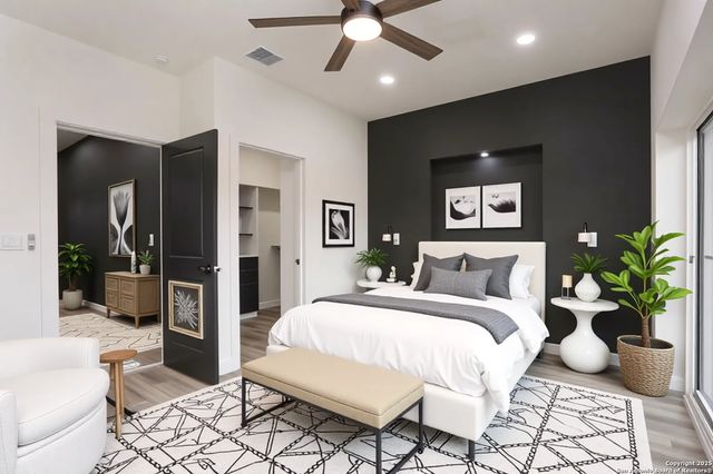 130 E Lachapelle, San Antonio, TX 78204