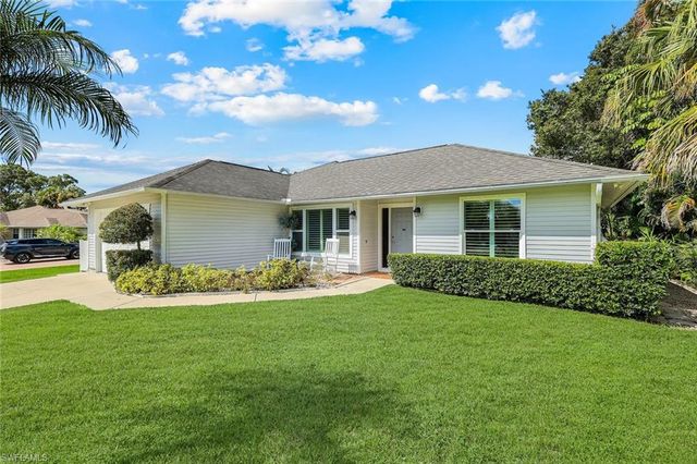 27968 Lance DR, Bonita Springs, FL 34135