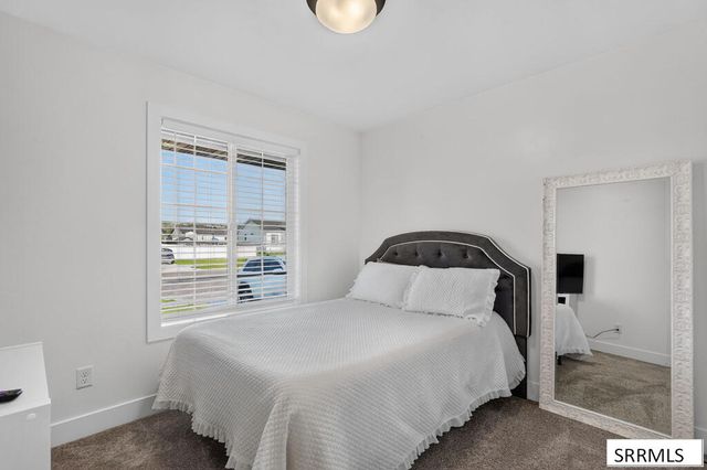 5876 Cedarwood Lane, Idaho Falls, ID 83406