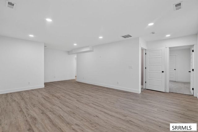 5876 Cedarwood Lane, Idaho Falls, ID 83406