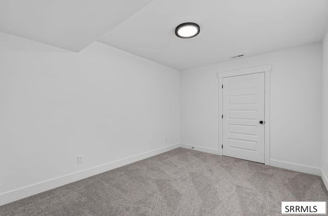 5876 Cedarwood Lane, Idaho Falls, ID 83406