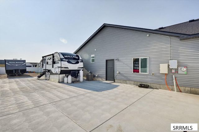 5876 Cedarwood Lane, Idaho Falls, ID 83406