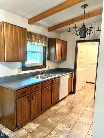 1417 Bennett Road, Madison, OH 44057
