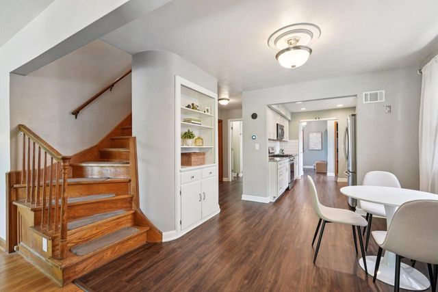 3620 S Brust AVENUE, Milwaukee, WI 53207