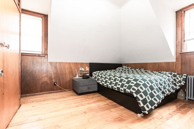 68 Spring St, Holbrook, MA 02343