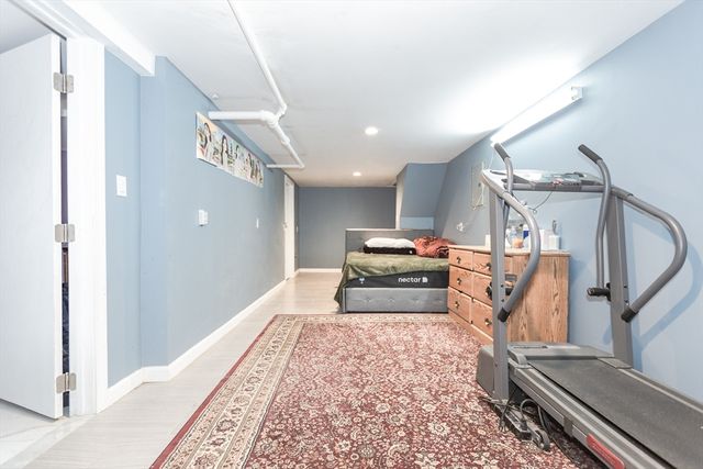 68 Spring St, Holbrook, MA 02343