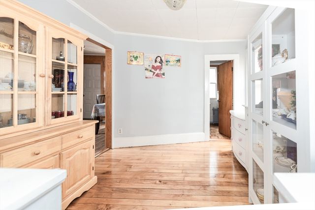 68 Spring St, Holbrook, MA 02343