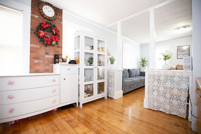 68 Spring St, Holbrook, MA 02343