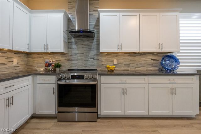 20841 Mykonos CT, North Fort Myers, FL 33917