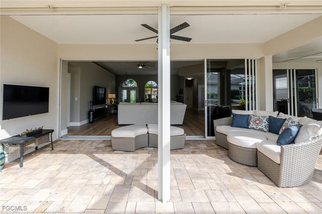 20841 Mykonos CT, North Fort Myers, FL 33917