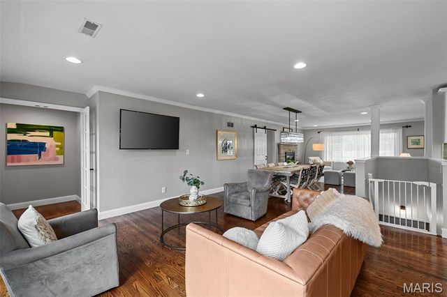 12467 Ballas Meadows Drive, Des Peres, MO 63131