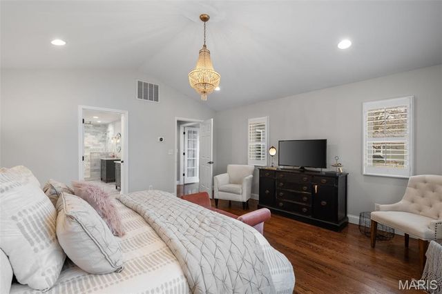 12467 Ballas Meadows Drive, Des Peres, MO 63131