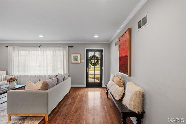 12467 Ballas Meadows Drive, Des Peres, MO 63131