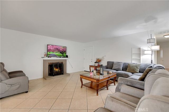 5560 Cleta Drive, Riverside, CA 92505