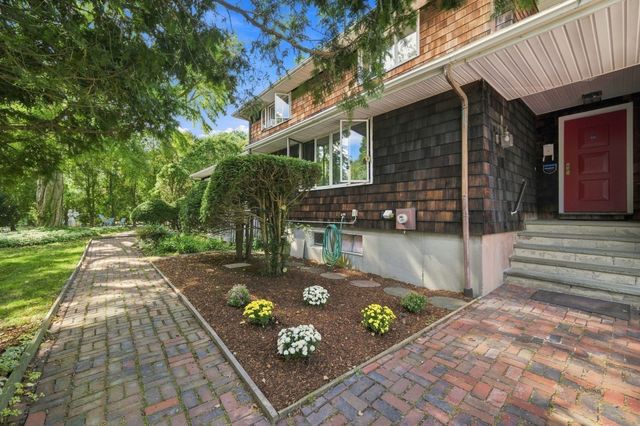20 Tidd Street, Swampscott, MA 01907
