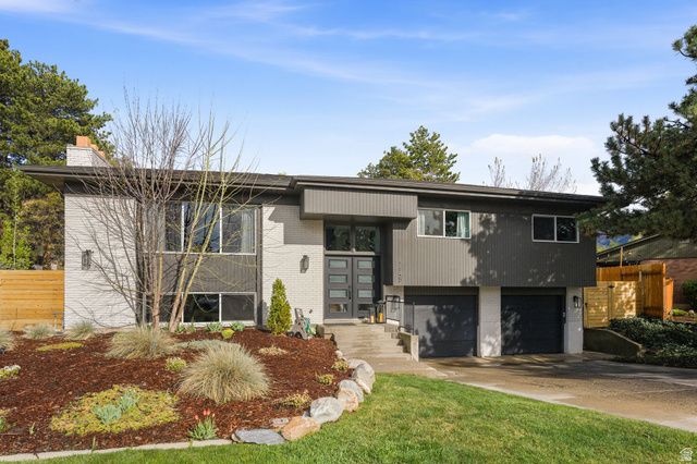 7145 S CAVALIER CIR, Cottonwood Heights, UT 84121