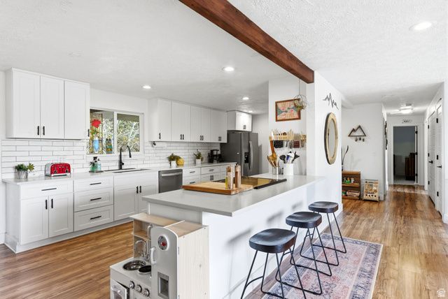 7145 S CAVALIER CIR, Cottonwood Heights, UT 84121