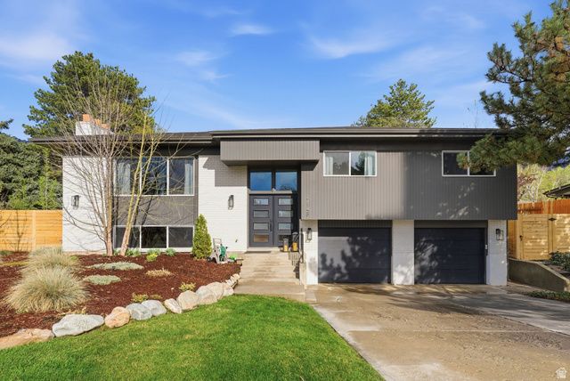 7145 S CAVALIER CIR, Cottonwood Heights, UT 84121