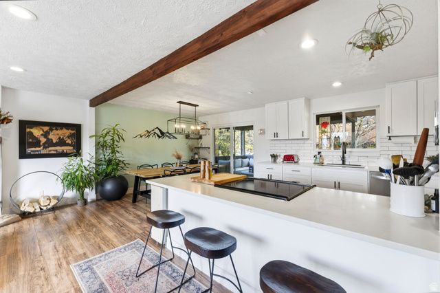 7145 S CAVALIER CIR, Cottonwood Heights, UT 84121