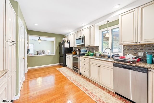 193 Asbury West Portal Rd, Bethlehem Twp., NJ 08802