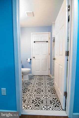 29 N TOMPKINS SQ, Downingtown, PA 19335